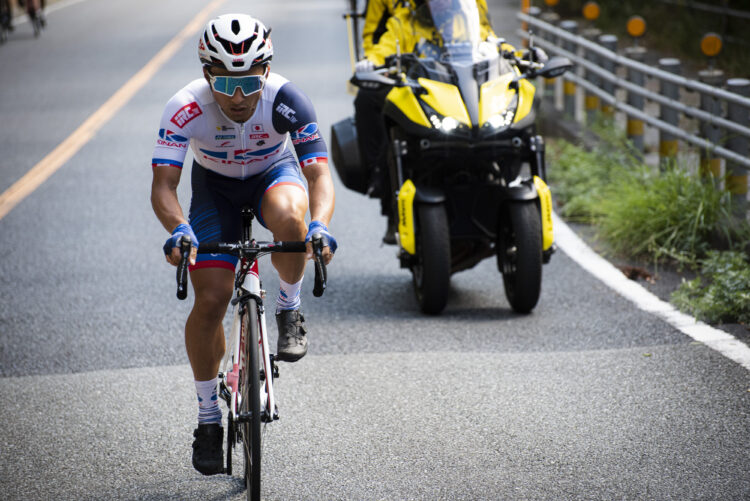 ジロデイタリアを完走した山本 元喜選手 サイクルロードレース、自転車ロードレースのトッププロ選手 ジャパンサイクルリーグに加盟して、キナンレーシングチームで走る